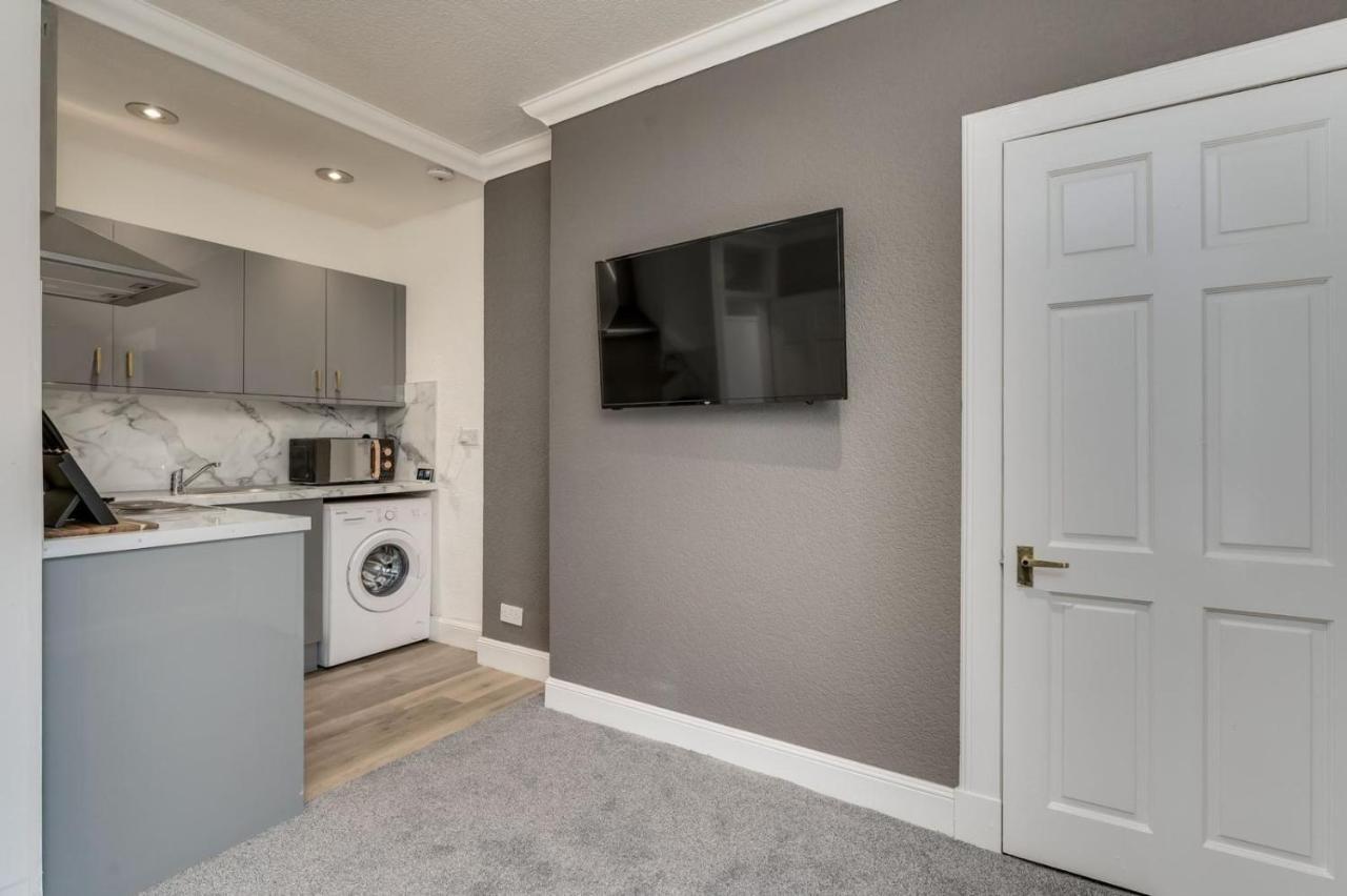 The Garden Flat, Loch Lomond Apartment Alexandria Ngoại thất bức ảnh