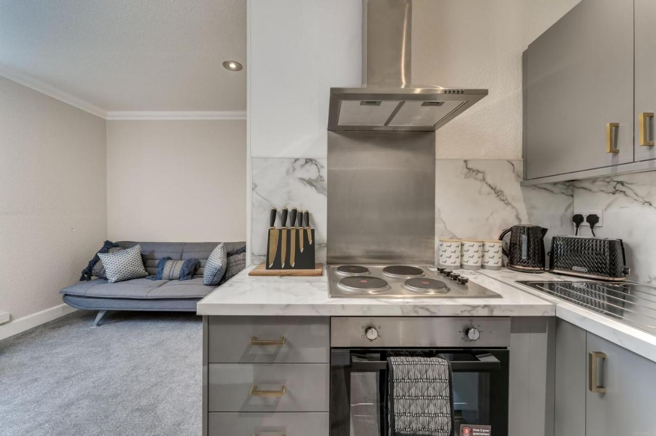The Garden Flat, Loch Lomond Apartment Alexandria Ngoại thất bức ảnh